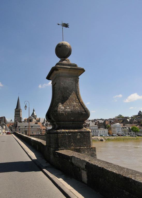 Apartamento Le Passage La Charité-sur-Loire Exterior foto